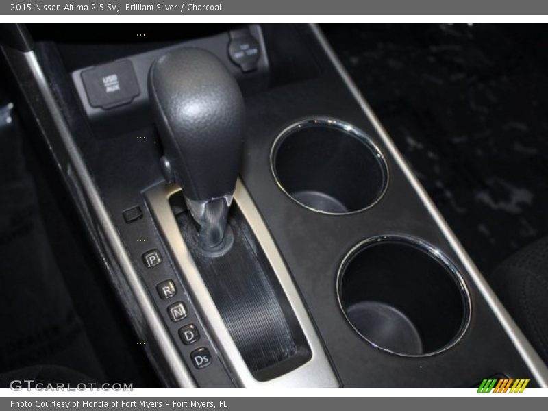 Brilliant Silver / Charcoal 2015 Nissan Altima 2.5 SV