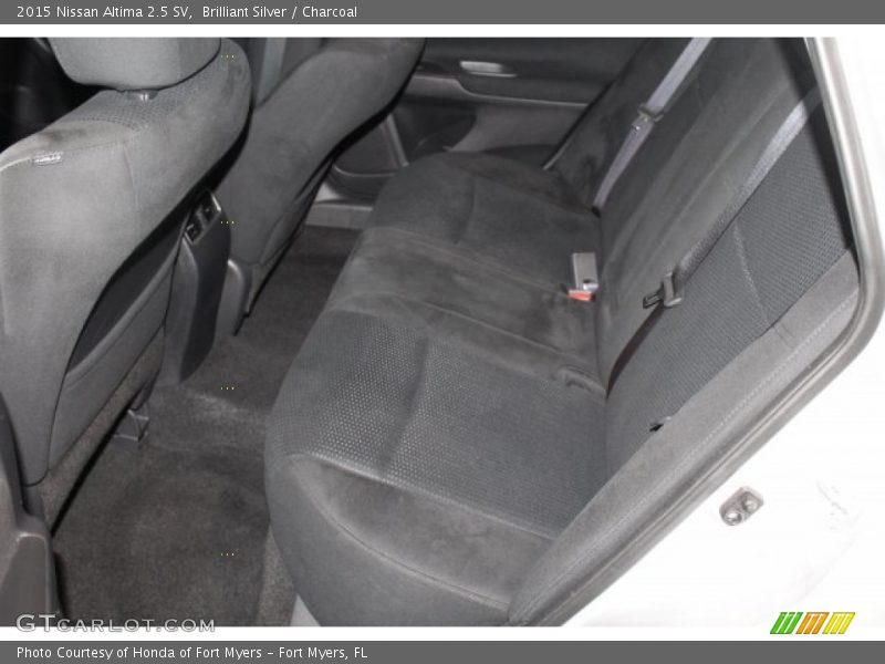 Brilliant Silver / Charcoal 2015 Nissan Altima 2.5 SV