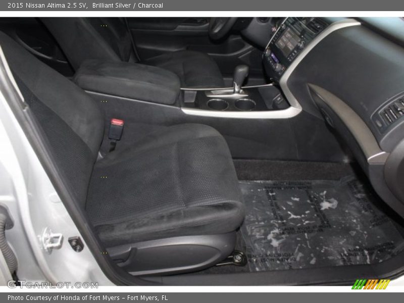 Brilliant Silver / Charcoal 2015 Nissan Altima 2.5 SV