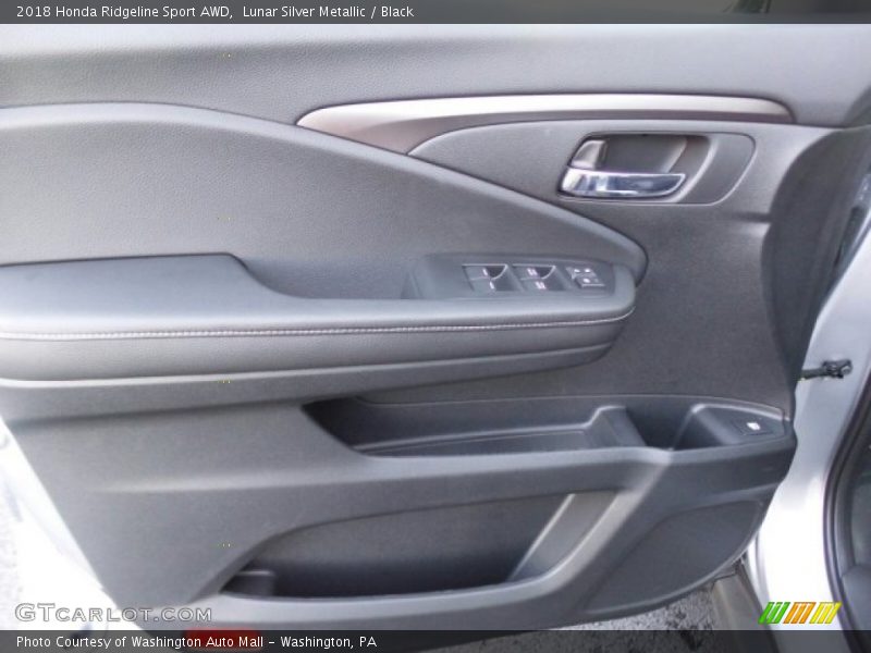 Door Panel of 2018 Ridgeline Sport AWD