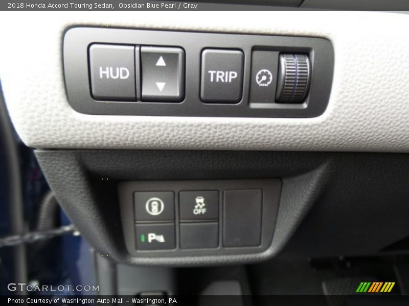 Controls of 2018 Accord Touring Sedan
