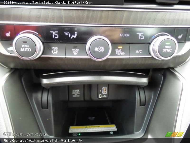 Controls of 2018 Accord Touring Sedan