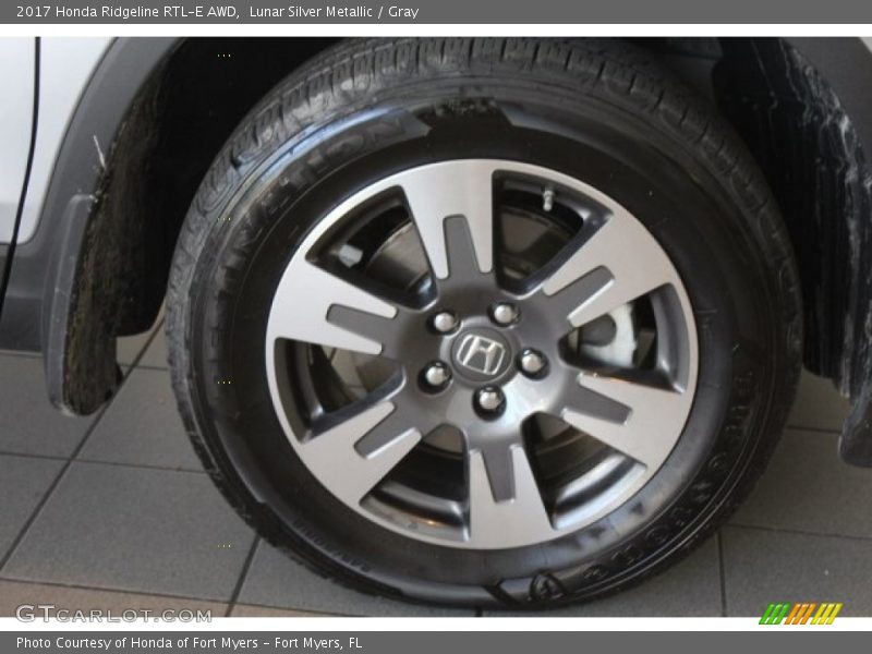 Lunar Silver Metallic / Gray 2017 Honda Ridgeline RTL-E AWD
