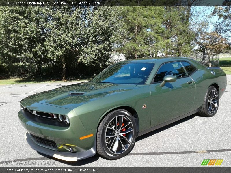 Front 3/4 View of 2018 Challenger R/T Scat Pack