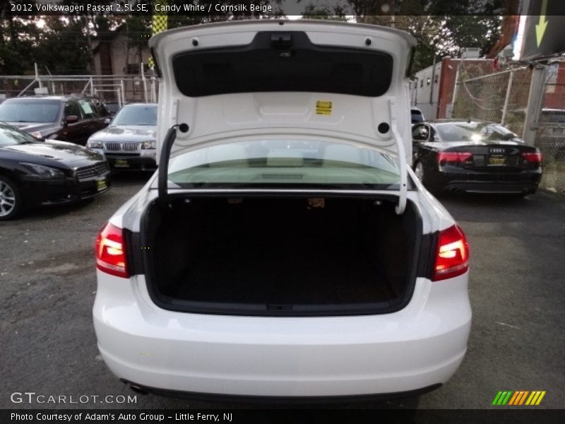 Candy White / Cornsilk Beige 2012 Volkswagen Passat 2.5L SE