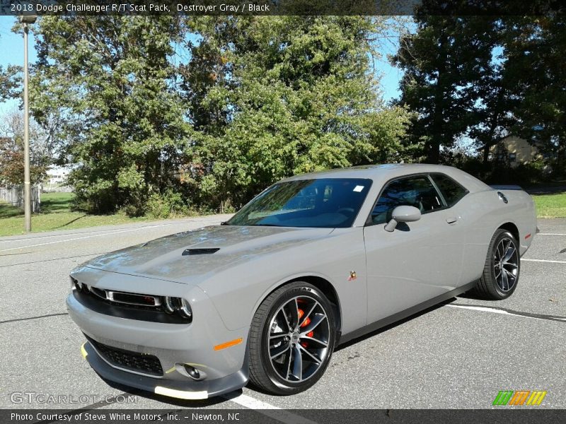 Destroyer Gray / Black 2018 Dodge Challenger R/T Scat Pack