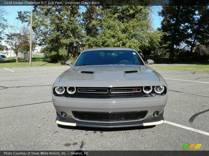 Destroyer Gray / Black 2018 Dodge Challenger R/T Scat Pack