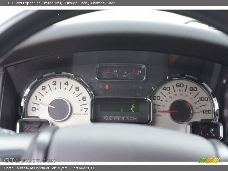 Tuxedo Black / Charcoal Black 2013 Ford Expedition Limited 4x4