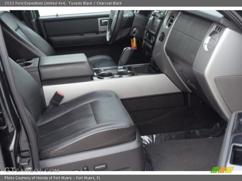 Tuxedo Black / Charcoal Black 2013 Ford Expedition Limited 4x4