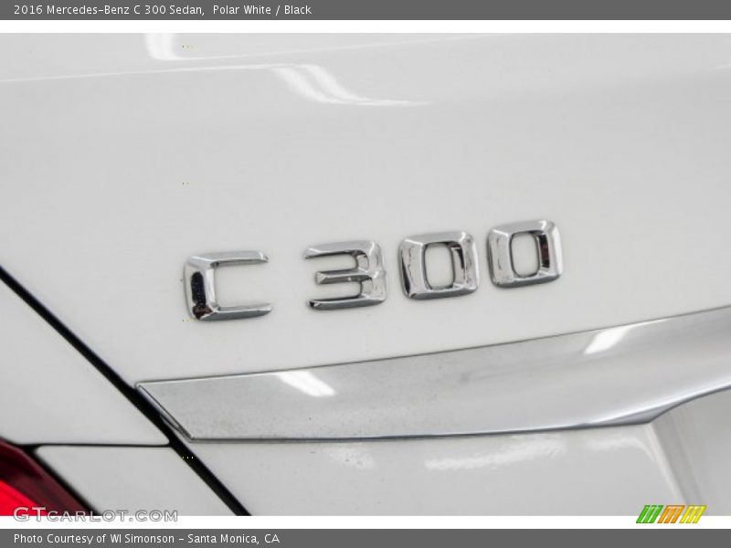 Polar White / Black 2016 Mercedes-Benz C 300 Sedan