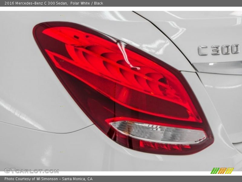 Polar White / Black 2016 Mercedes-Benz C 300 Sedan