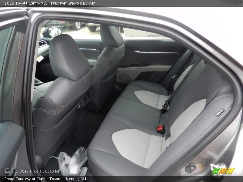 Predawn Gray Mica / Ash 2018 Toyota Camry XLE