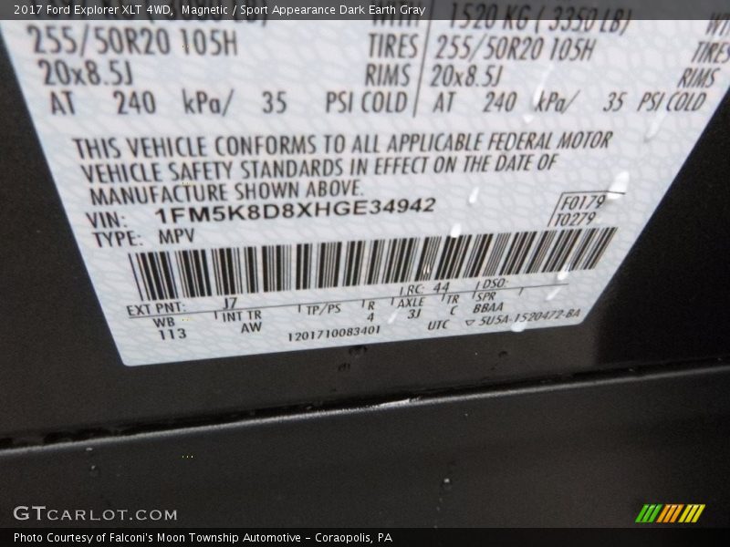 Magnetic / Sport Appearance Dark Earth Gray 2017 Ford Explorer XLT 4WD