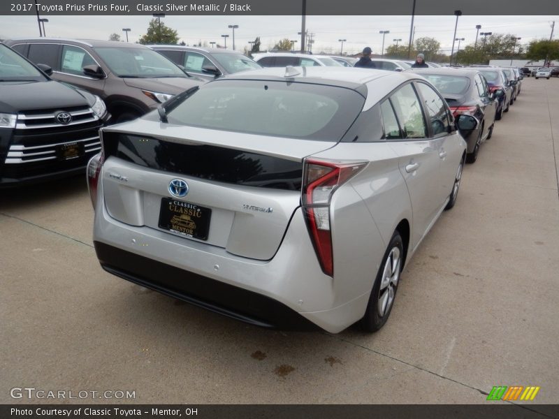 Classic Silver Metallic / Black 2017 Toyota Prius Prius Four