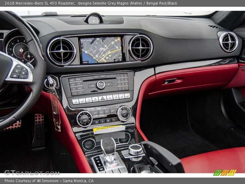 Dashboard of 2018 SL 450 Roadster