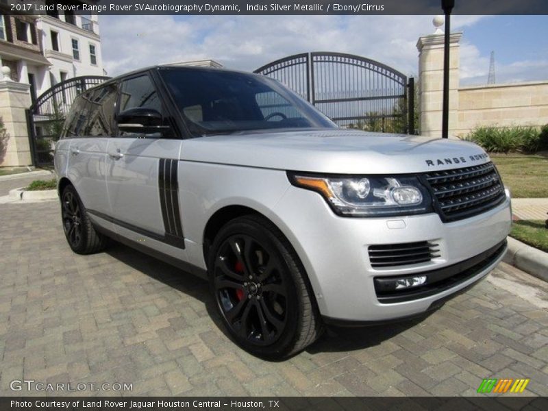 Indus Silver Metallic / Ebony/Cirrus 2017 Land Rover Range Rover SVAutobiography Dynamic