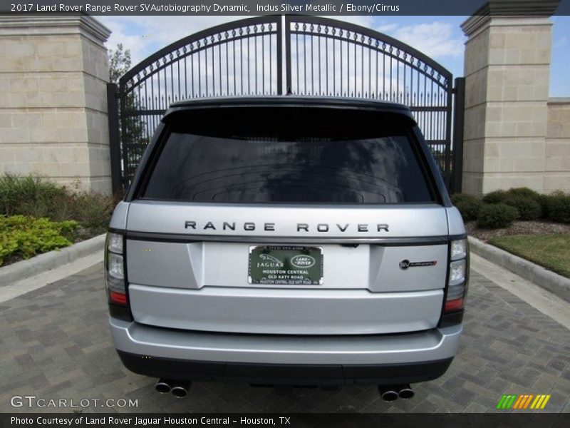Indus Silver Metallic / Ebony/Cirrus 2017 Land Rover Range Rover SVAutobiography Dynamic