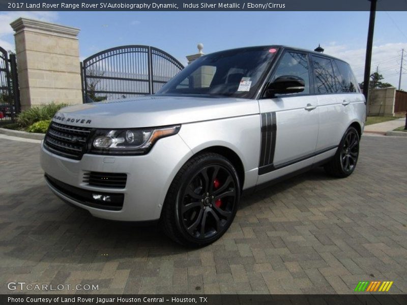 Indus Silver Metallic / Ebony/Cirrus 2017 Land Rover Range Rover SVAutobiography Dynamic
