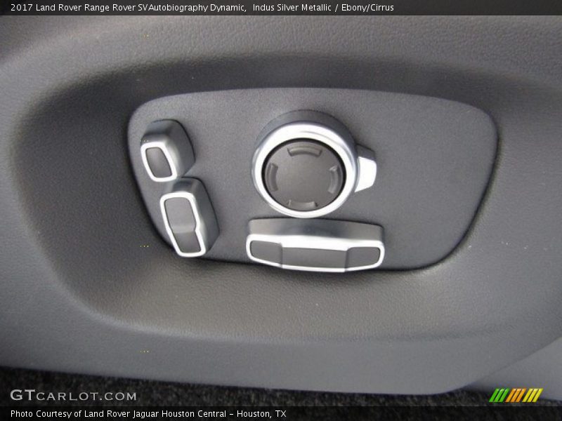 Indus Silver Metallic / Ebony/Cirrus 2017 Land Rover Range Rover SVAutobiography Dynamic