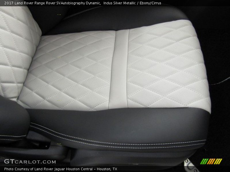 Indus Silver Metallic / Ebony/Cirrus 2017 Land Rover Range Rover SVAutobiography Dynamic