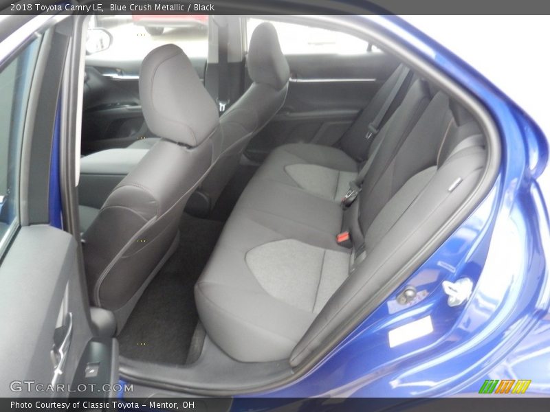 Blue Crush Metallic / Black 2018 Toyota Camry LE