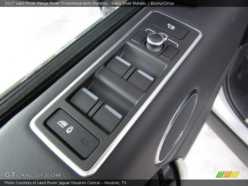 Indus Silver Metallic / Ebony/Cirrus 2017 Land Rover Range Rover SVAutobiography Dynamic