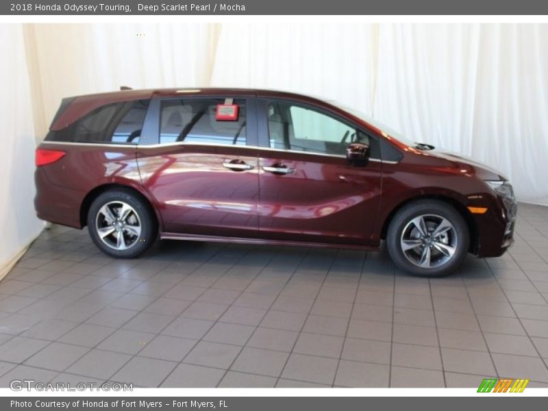 Deep Scarlet Pearl / Mocha 2018 Honda Odyssey Touring