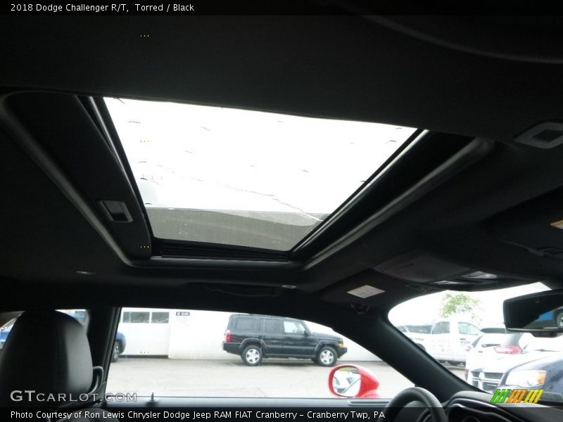 Torred / Black 2018 Dodge Challenger R/T