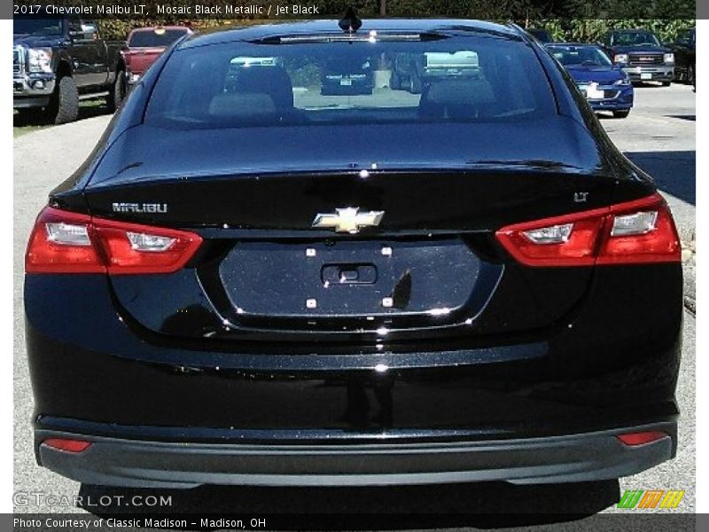 Mosaic Black Metallic / Jet Black 2017 Chevrolet Malibu LT