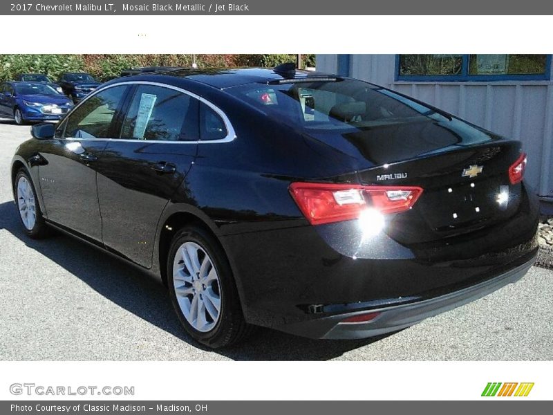 Mosaic Black Metallic / Jet Black 2017 Chevrolet Malibu LT