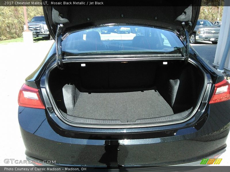 Mosaic Black Metallic / Jet Black 2017 Chevrolet Malibu LT