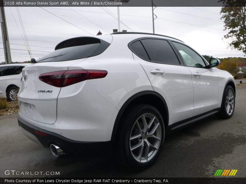 Alfa White / Black/Chocolate 2018 Alfa Romeo Stelvio Sport AWD