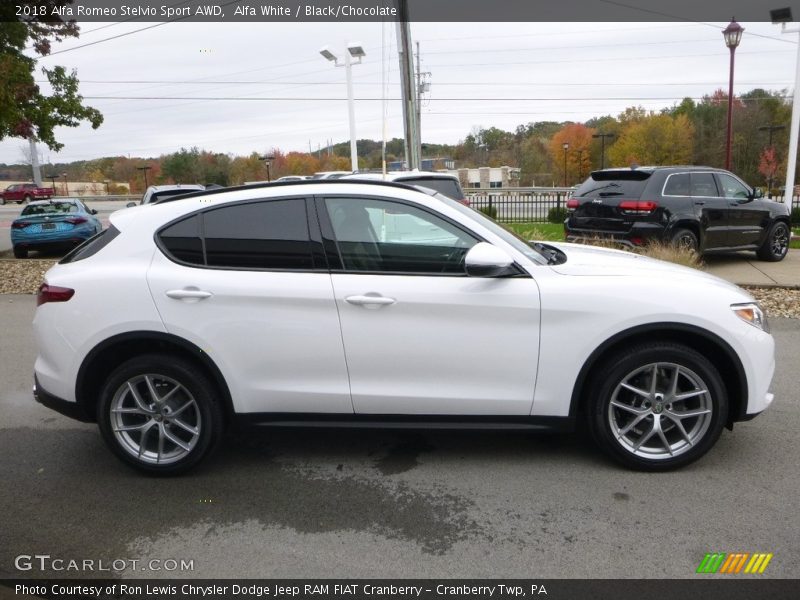 Alfa White / Black/Chocolate 2018 Alfa Romeo Stelvio Sport AWD