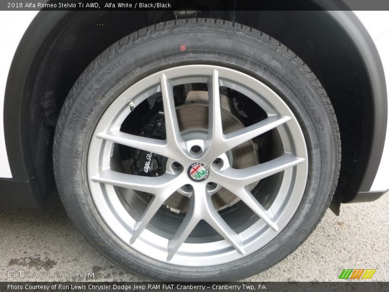 Alfa White / Black/Black 2018 Alfa Romeo Stelvio Ti AWD