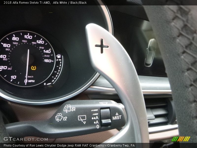Alfa White / Black/Black 2018 Alfa Romeo Stelvio Ti AWD
