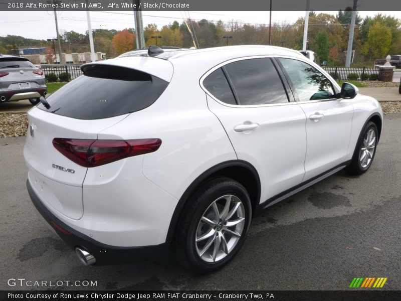 Alfa White / Black/Chocolate 2018 Alfa Romeo Stelvio Ti AWD