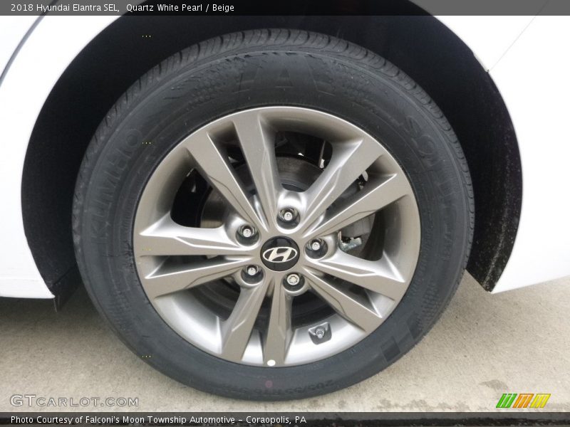 Quartz White Pearl / Beige 2018 Hyundai Elantra SEL