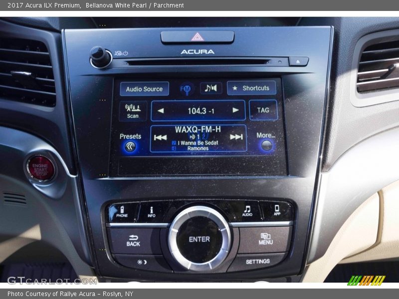 Bellanova White Pearl / Parchment 2017 Acura ILX Premium