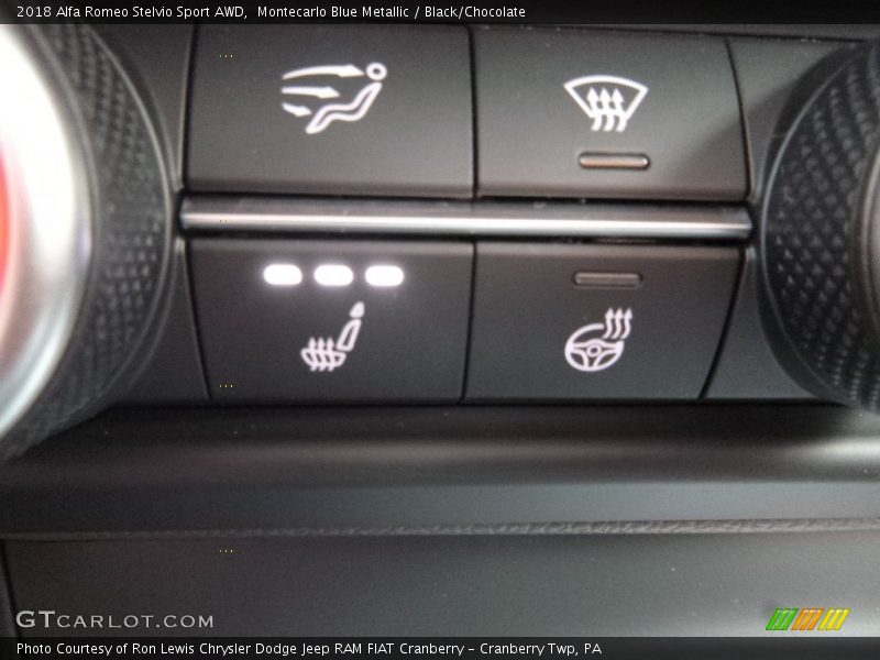 Montecarlo Blue Metallic / Black/Chocolate 2018 Alfa Romeo Stelvio Sport AWD