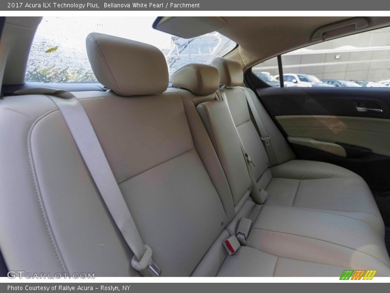 Bellanova White Pearl / Parchment 2017 Acura ILX Technology Plus