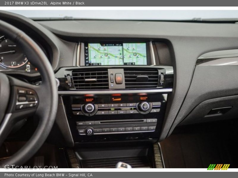 Alpine White / Black 2017 BMW X3 sDrive28i