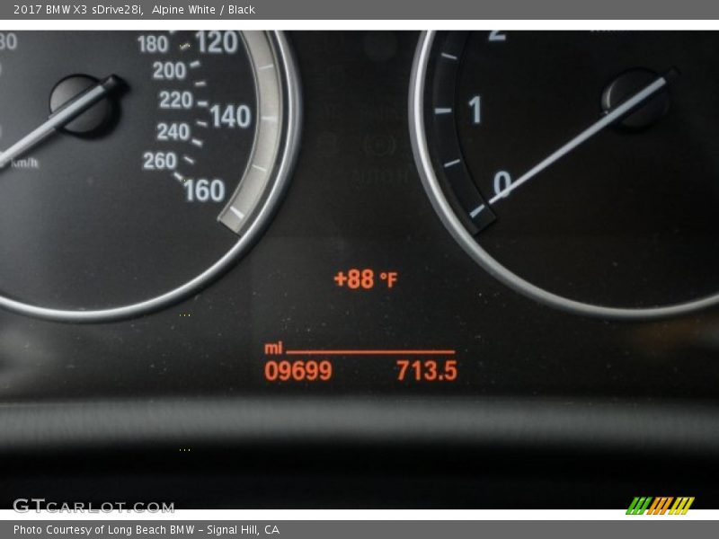 Alpine White / Black 2017 BMW X3 sDrive28i