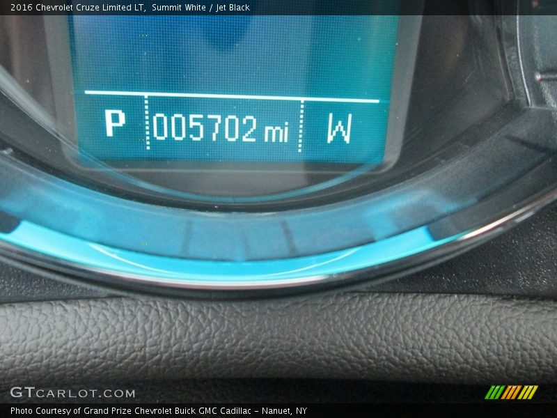 Summit White / Jet Black 2016 Chevrolet Cruze Limited LT