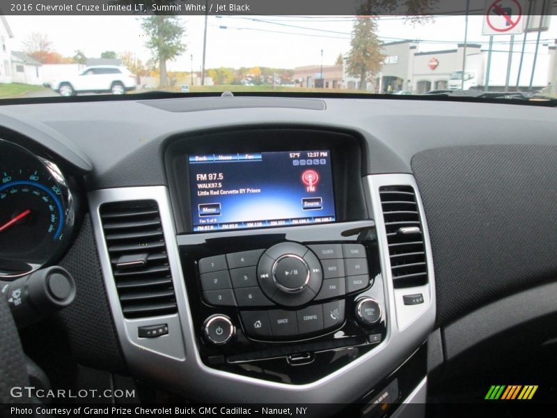 Summit White / Jet Black 2016 Chevrolet Cruze Limited LT