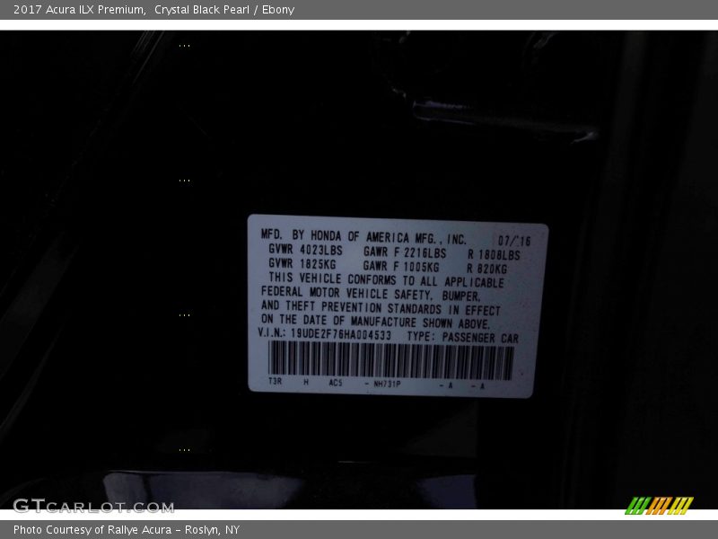 Crystal Black Pearl / Ebony 2017 Acura ILX Premium