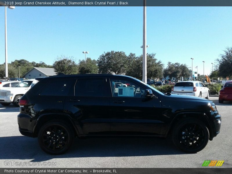 Diamond Black Crystal Pearl / Black 2018 Jeep Grand Cherokee Altitude