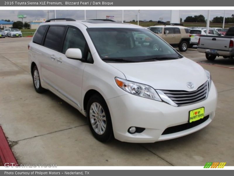 Blizzard Pearl / Dark Bisque 2016 Toyota Sienna XLE Premium