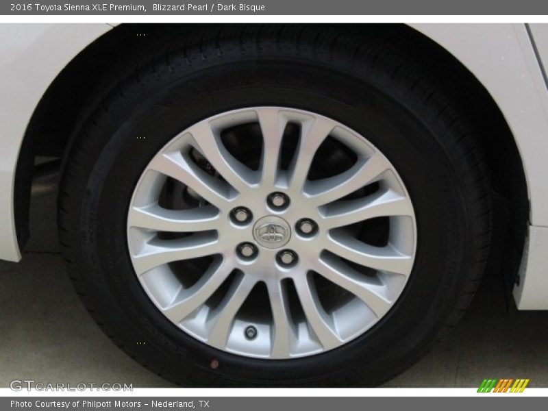 Blizzard Pearl / Dark Bisque 2016 Toyota Sienna XLE Premium