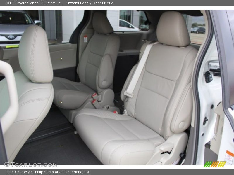 Blizzard Pearl / Dark Bisque 2016 Toyota Sienna XLE Premium