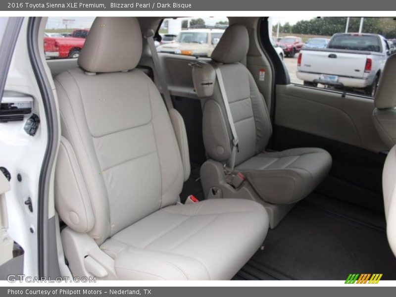 Blizzard Pearl / Dark Bisque 2016 Toyota Sienna XLE Premium